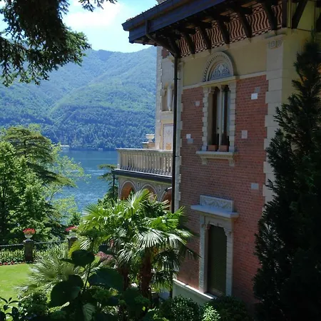 Penthouse Como Lake View *